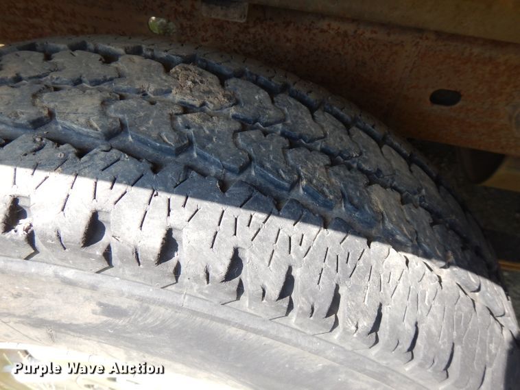 image for item FR9177 2001 Chevrolet Silverado 1500  Ext. Cab pickup truck