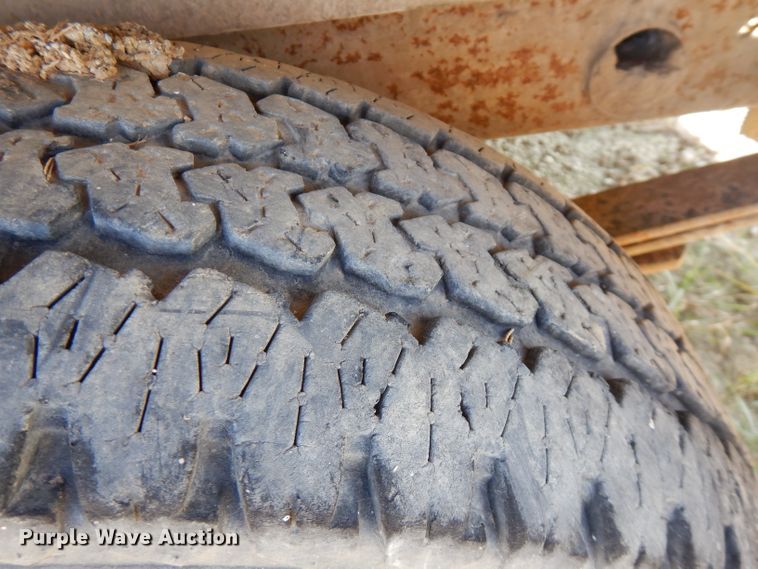 image for item FR9177 2001 Chevrolet Silverado 1500  Ext. Cab pickup truck