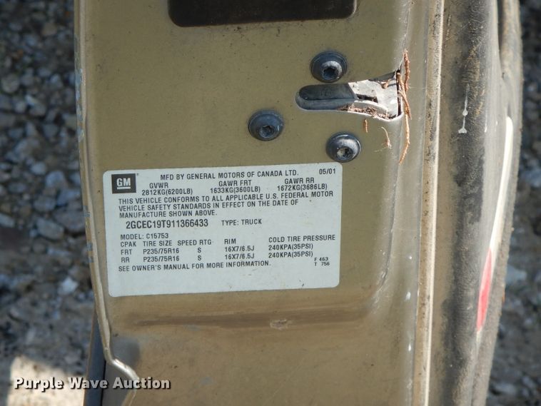 image for item FR9177 2001 Chevrolet Silverado 1500  Ext. Cab pickup truck