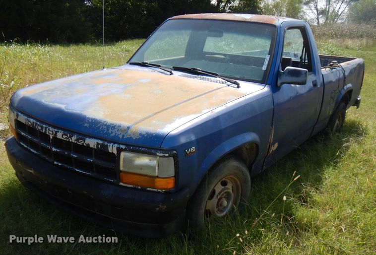 image for item FR9178 1996 Dodge Dakota  pickup truck