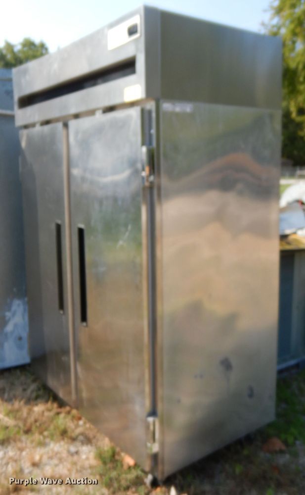 image for item FR9206 (2) commercial refrigerator/freezers