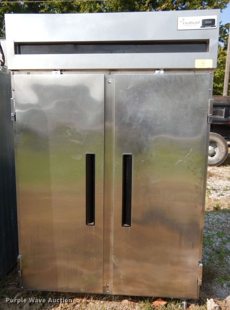 image for item FR9206 (2) commercial refrigerator/freezers