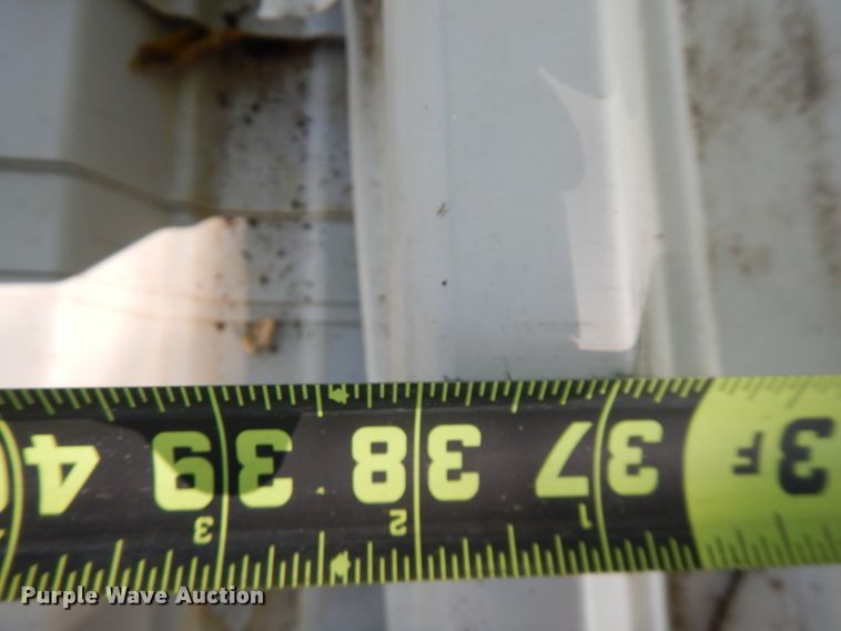 image for item FR9208 Approximately 30 sheets of steel siding/roofing