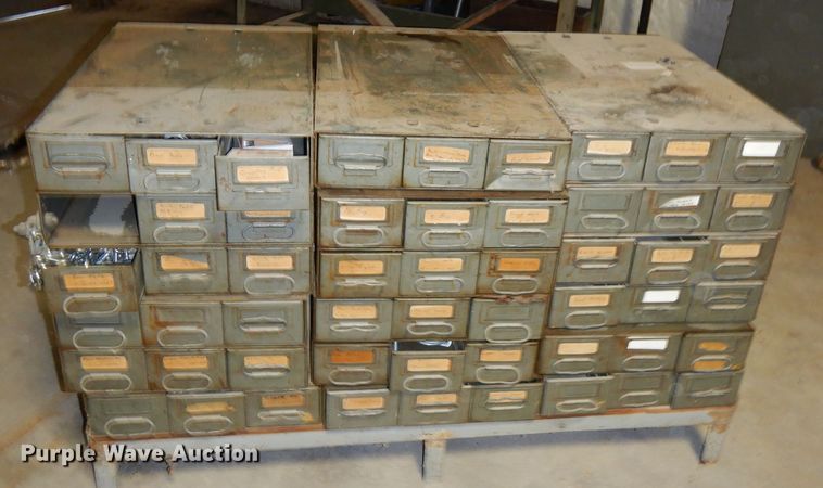 image for item FR9210 (3) storage units