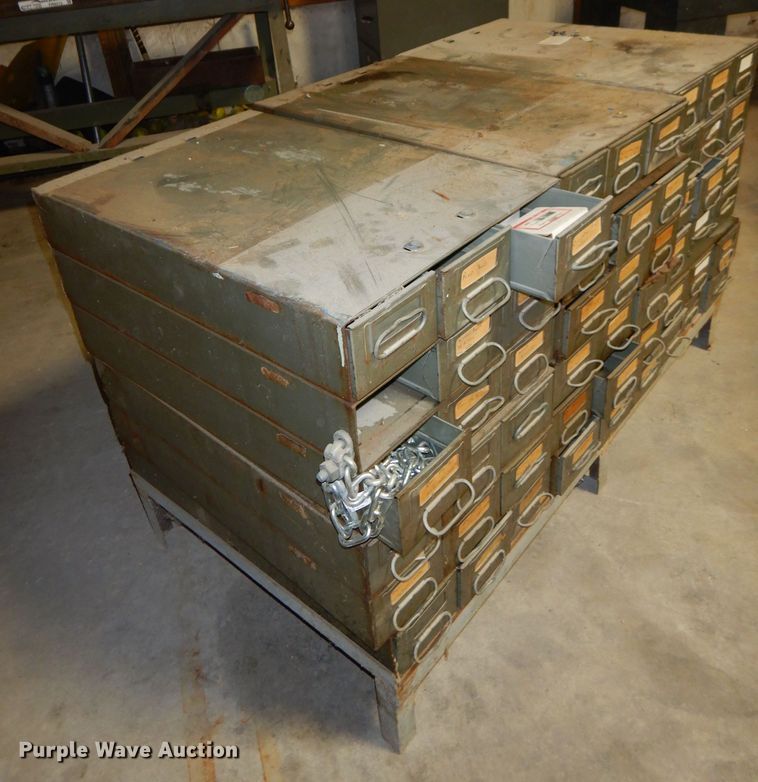 image for item FR9210 (3) storage units