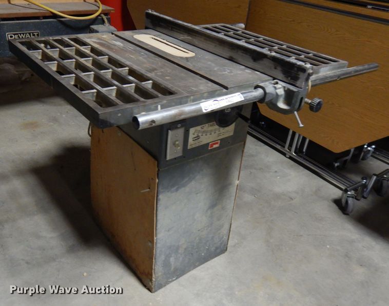 image for item FR9211 AMT 4570 table saw