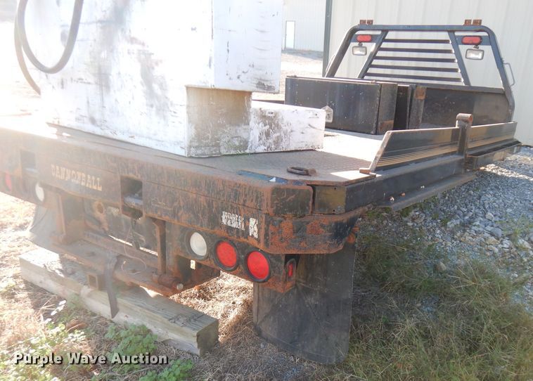 image for item FW9752 Cannonball LLWW hydraulic bale bed