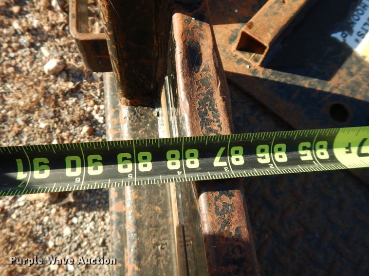 image for item FW9752 Cannonball LLWW hydraulic bale bed