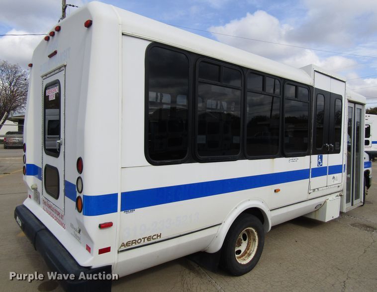 image for item GQ9198 2009 Ford E450  shuttle bus