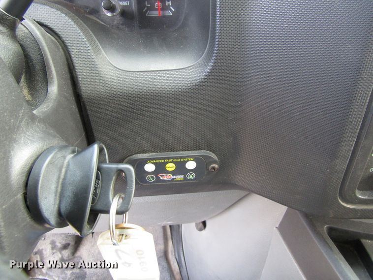 image for item GQ9198 2009 Ford E450  shuttle bus