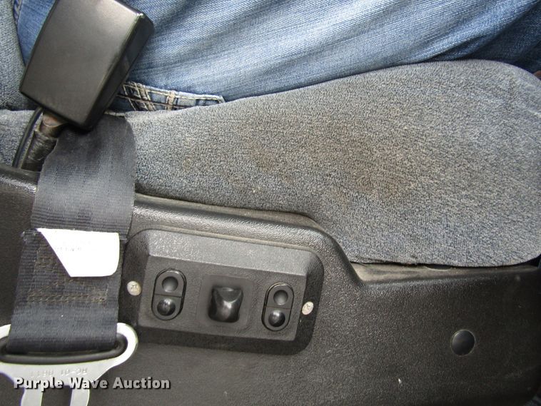 image for item GQ9198 2009 Ford E450  shuttle bus