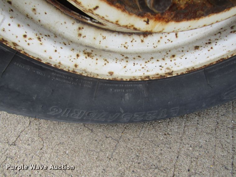 image for item GQ9198 2009 Ford E450  shuttle bus