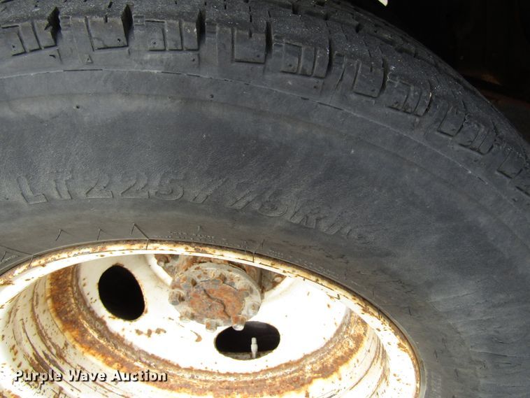 image for item GQ9198 2009 Ford E450  shuttle bus