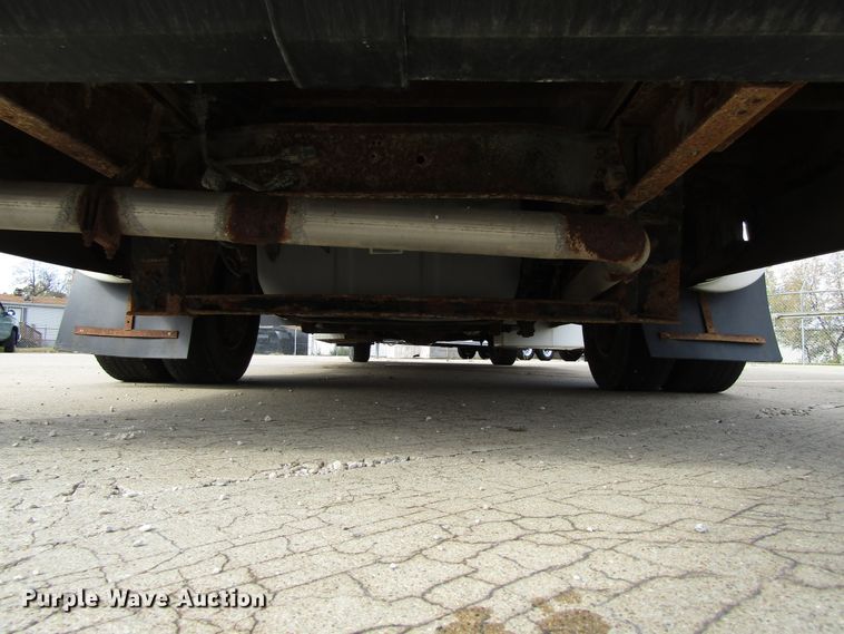 image for item GQ9199 2009 Ford E450  shuttle bus