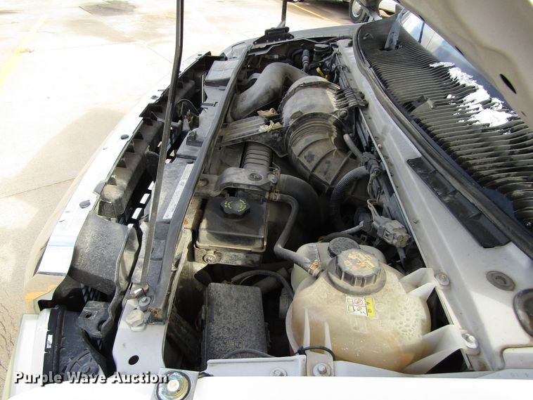 image for item GQ9199 2009 Ford E450  shuttle bus