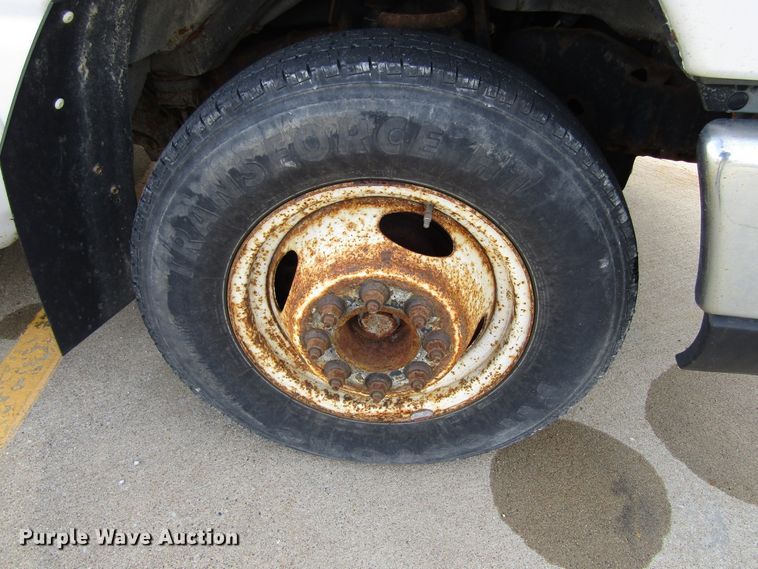 image for item GQ9199 2009 Ford E450  shuttle bus