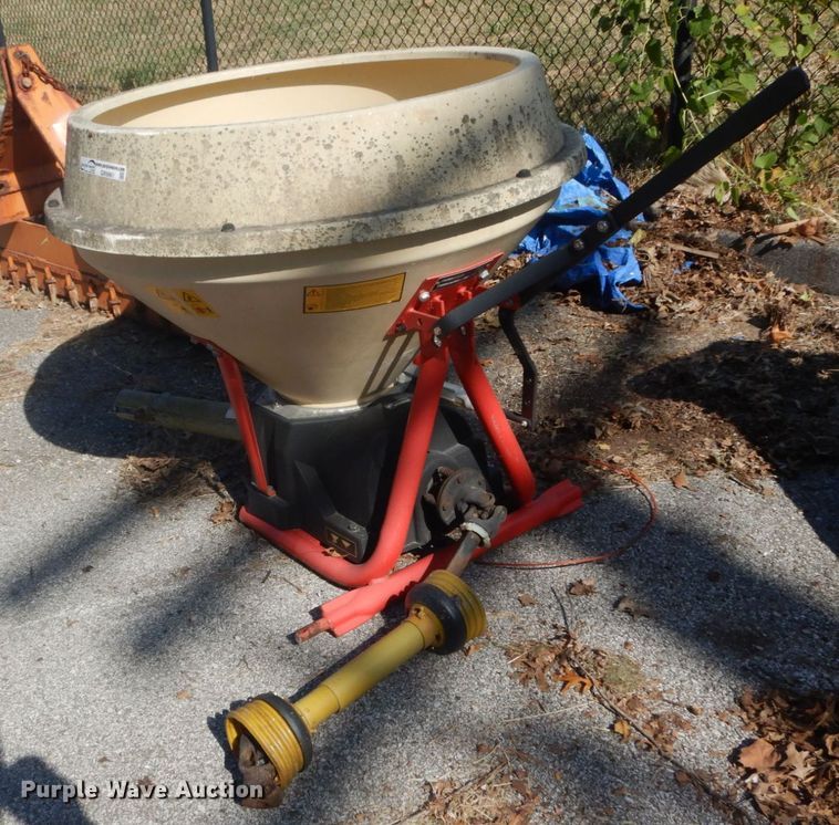 image for item GR9961 Vicon PS203 broadcast spreader