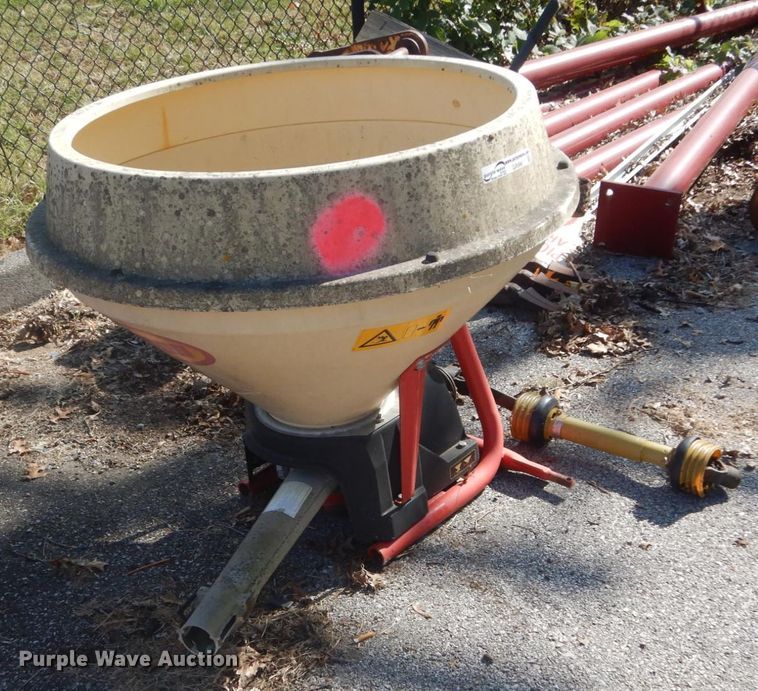 image for item GR9961 Vicon PS203 broadcast spreader