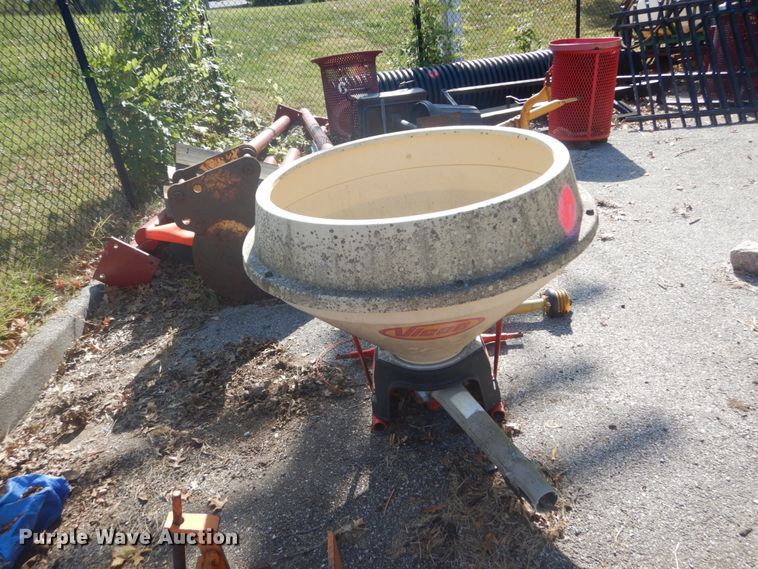 image for item GR9961 Vicon PS203 broadcast spreader