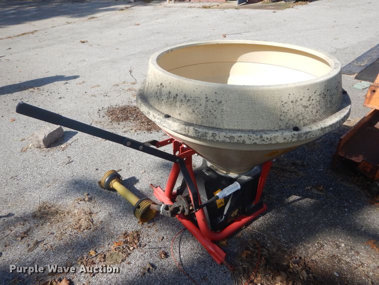 image for item GR9961 Vicon PS203 broadcast spreader