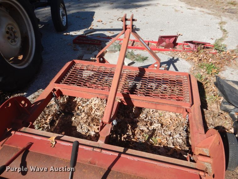 image for item GR9963 Lawn and garden equipment