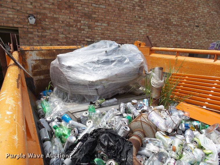 image for item GX9155 1995 International 4700  dump truck