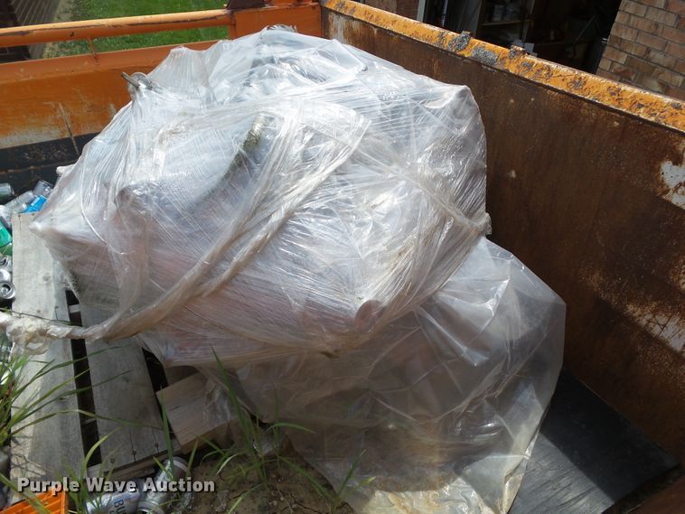 image for item GX9155 1995 International 4700  dump truck