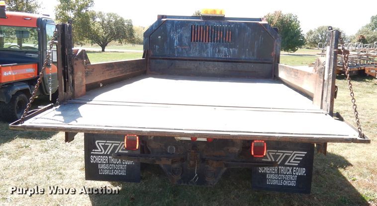 image for item HA9777 2001 Ford F450 Super Duty  dump truck