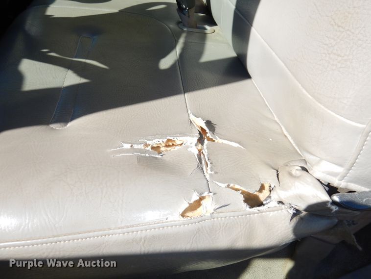 image for item HA9777 2001 Ford F450 Super Duty  dump truck