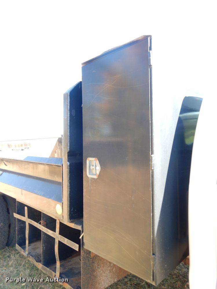 image for item HA9777 2001 Ford F450 Super Duty  dump truck