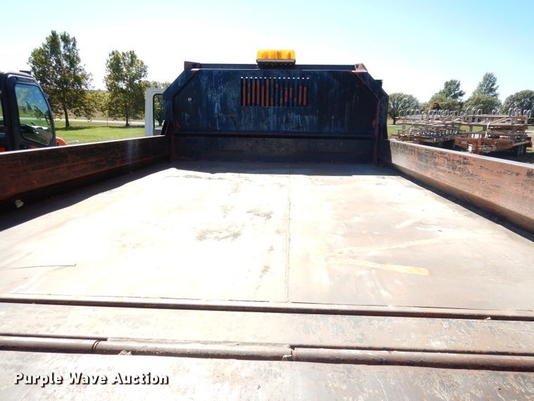 image for item HA9777 2001 Ford F450 Super Duty  dump truck