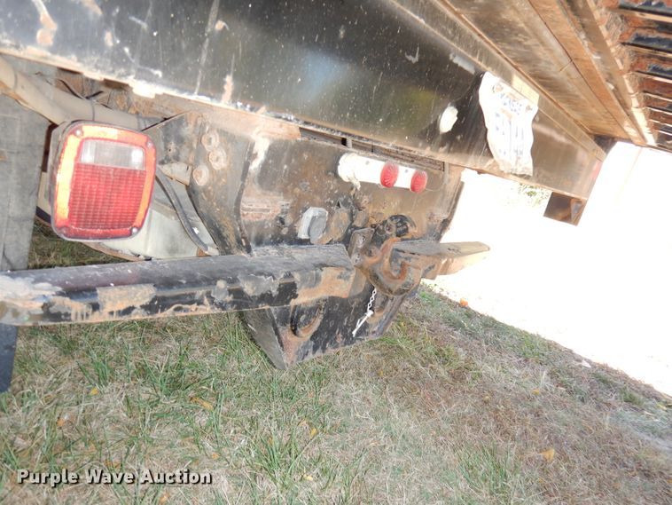 image for item HA9777 2001 Ford F450 Super Duty  dump truck