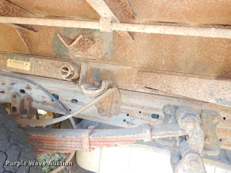 image for item HA9777 2001 Ford F450 Super Duty  dump truck