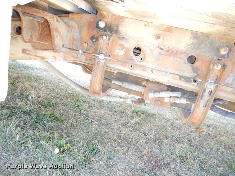 image for item HA9777 2001 Ford F450 Super Duty  dump truck