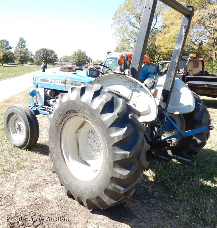 image for item HA9781 1985 Ford 4610  tractor