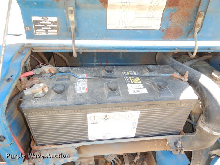 image for item HA9781 1985 Ford 4610  tractor