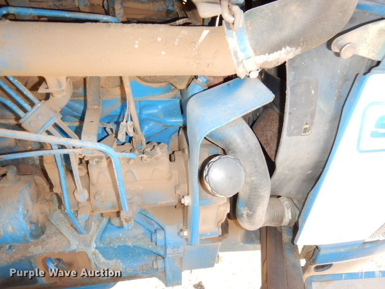 image for item HA9781 1985 Ford 4610  tractor