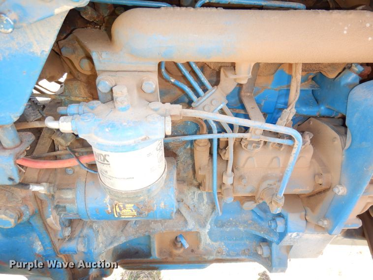 image for item HA9781 1985 Ford 4610  tractor