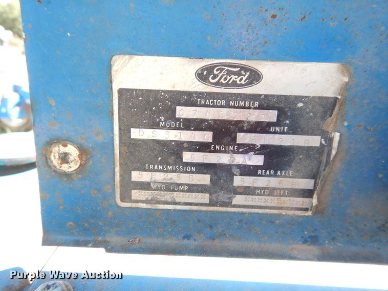 image for item HA9781 1985 Ford 4610  tractor