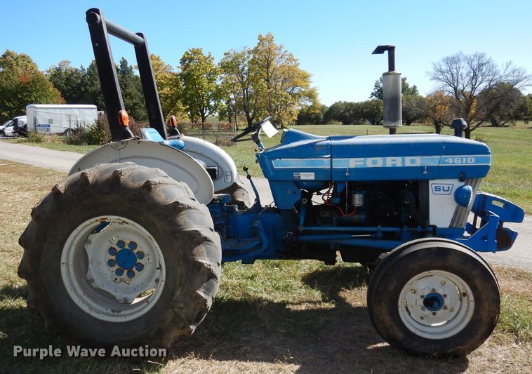 image for item HA9782 1983 Ford 4610  tractor