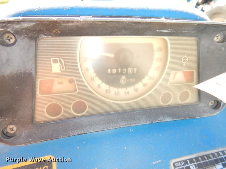 image for item HA9782 1983 Ford 4610  tractor