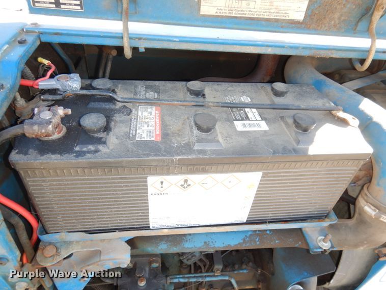 image for item HA9782 1983 Ford 4610  tractor