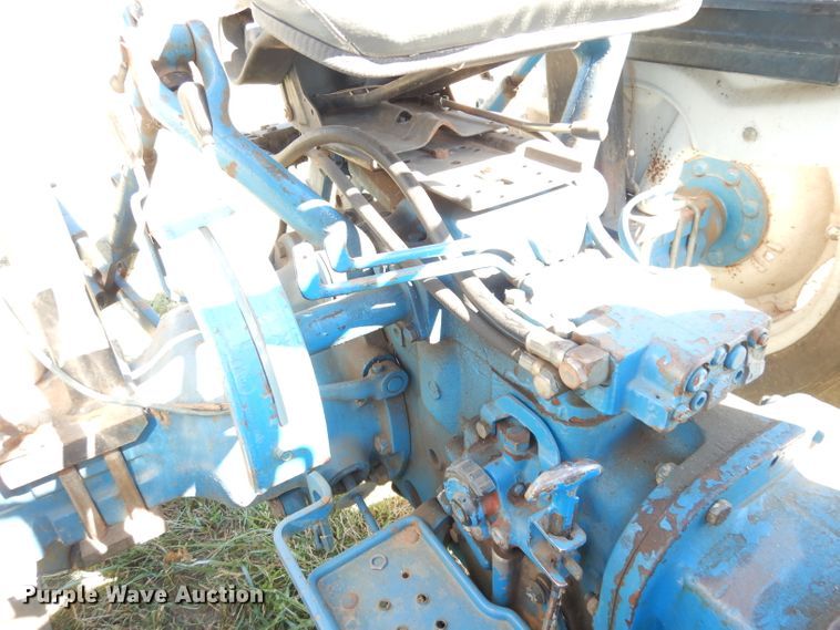 image for item HA9782 1983 Ford 4610  tractor
