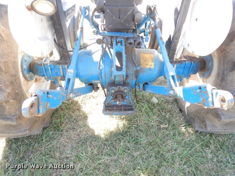 image for item HA9782 1983 Ford 4610  tractor