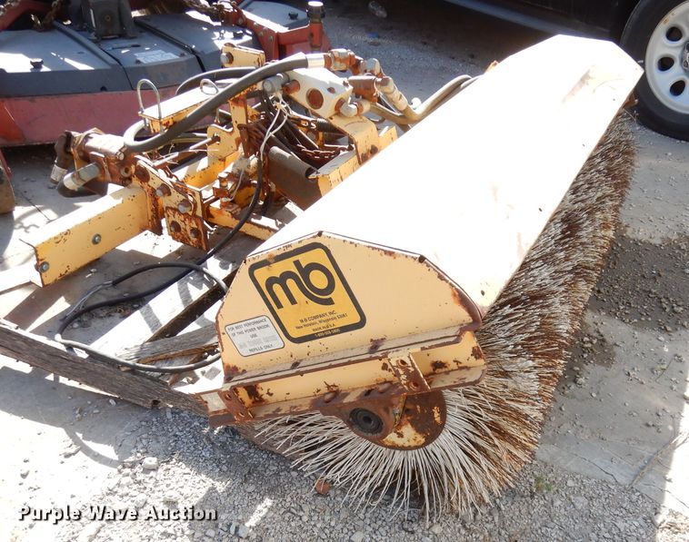 image for item HA9856 MB broom