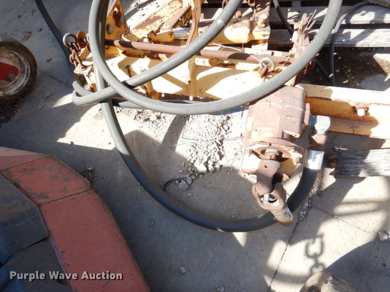 image for item HA9856 MB broom