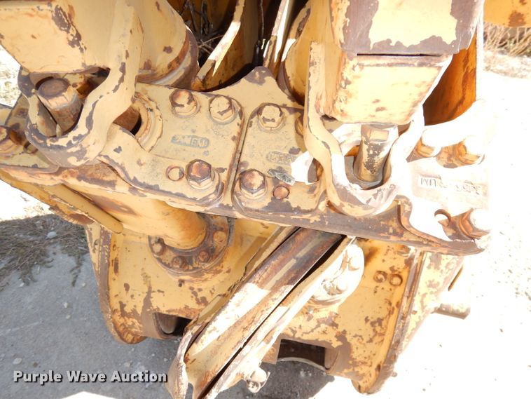 image for item HA9857 1973 Caterpillar D6C dozer winch