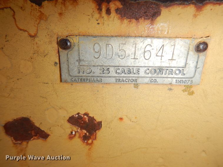 image for item HA9857 1973 Caterpillar D6C dozer winch