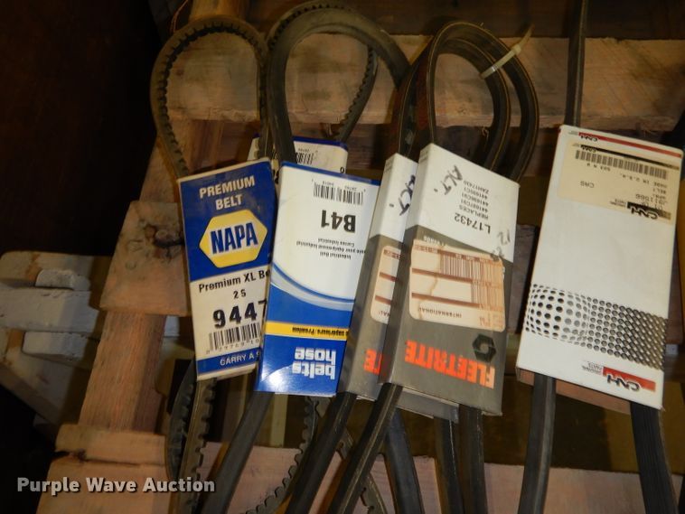 image for item HA9908 Approximately 40 automotive belts