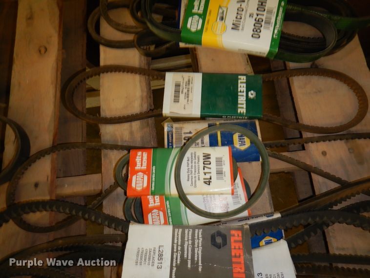 image for item HA9908 Approximately 40 automotive belts